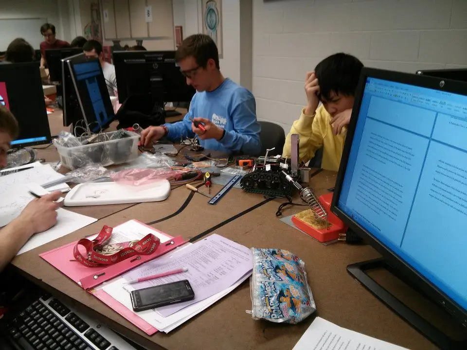 Fundamentals of Engineering Honors Students at Desk